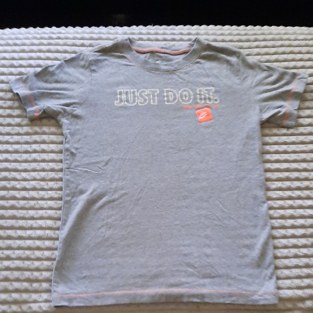 Nike Gray T-Shirt with Just Do It Print, YL